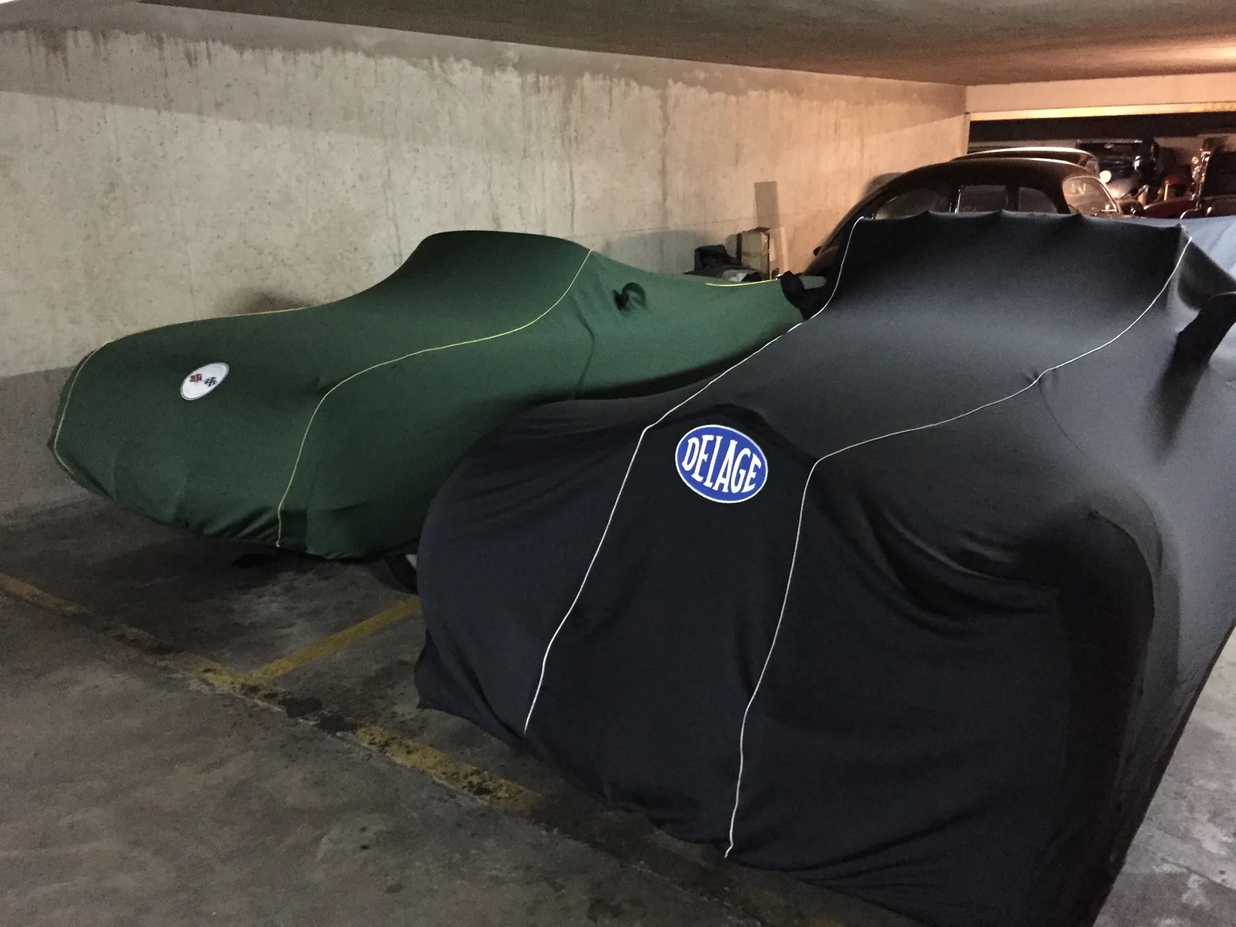 Housses de voiture sur mesure Corvette et Delage