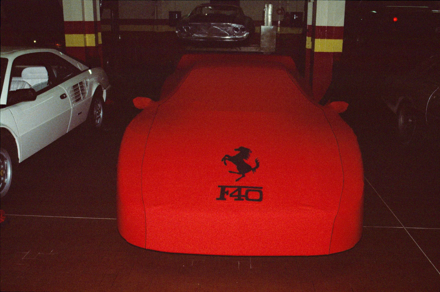 Housse de voiture sur mesure Ferrari F40