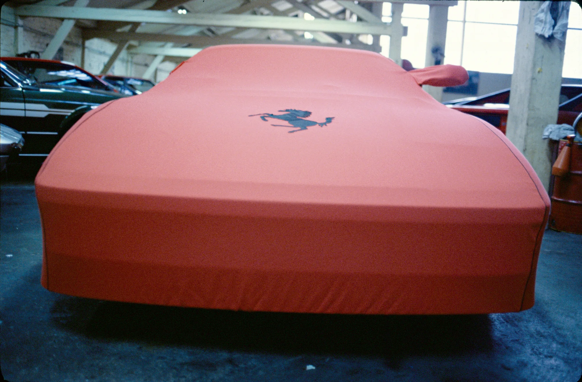 Housse de voiture sur mesure Ferrari Testarossa